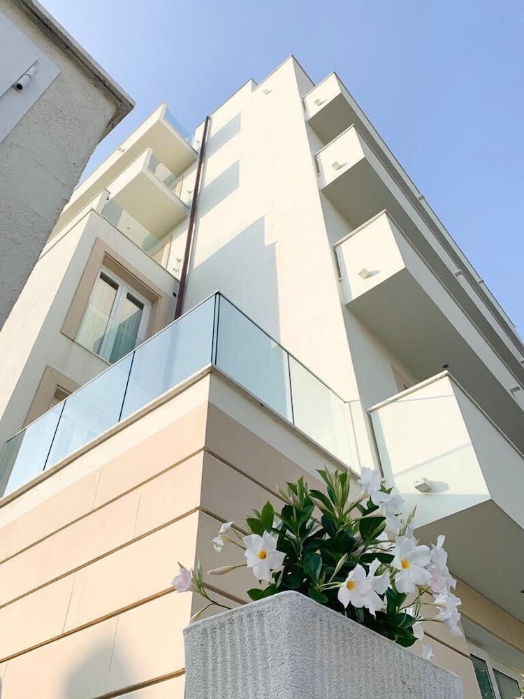 Hotel Villa Barsanti 3/50