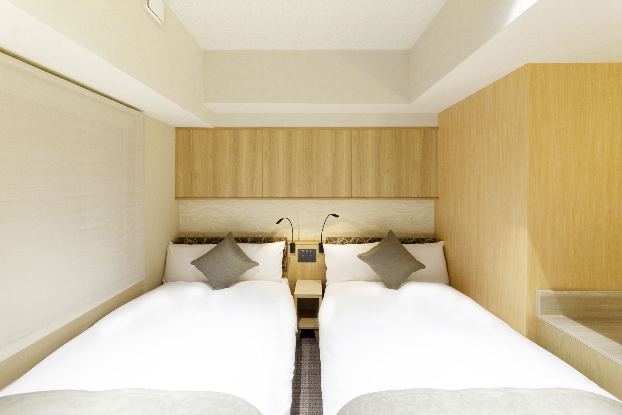 STANDARD, TWIN BEDS