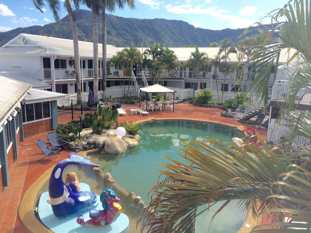 South Cairns Resort 40/50