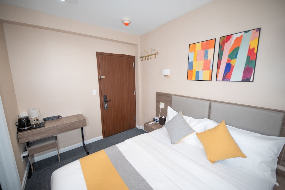 Flushing Garden Hotel 7/25