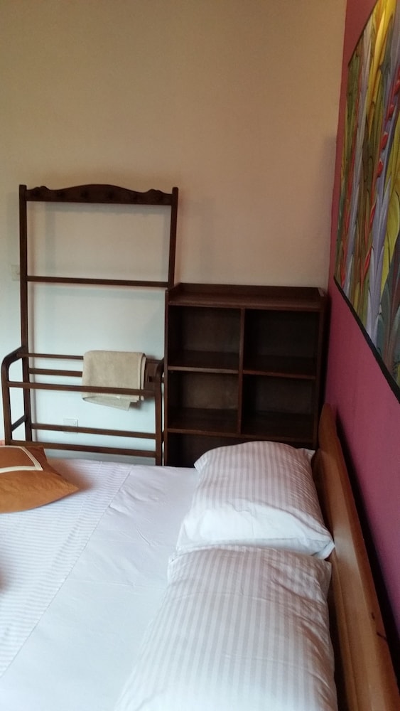 Village Villa Home Stay 7/24