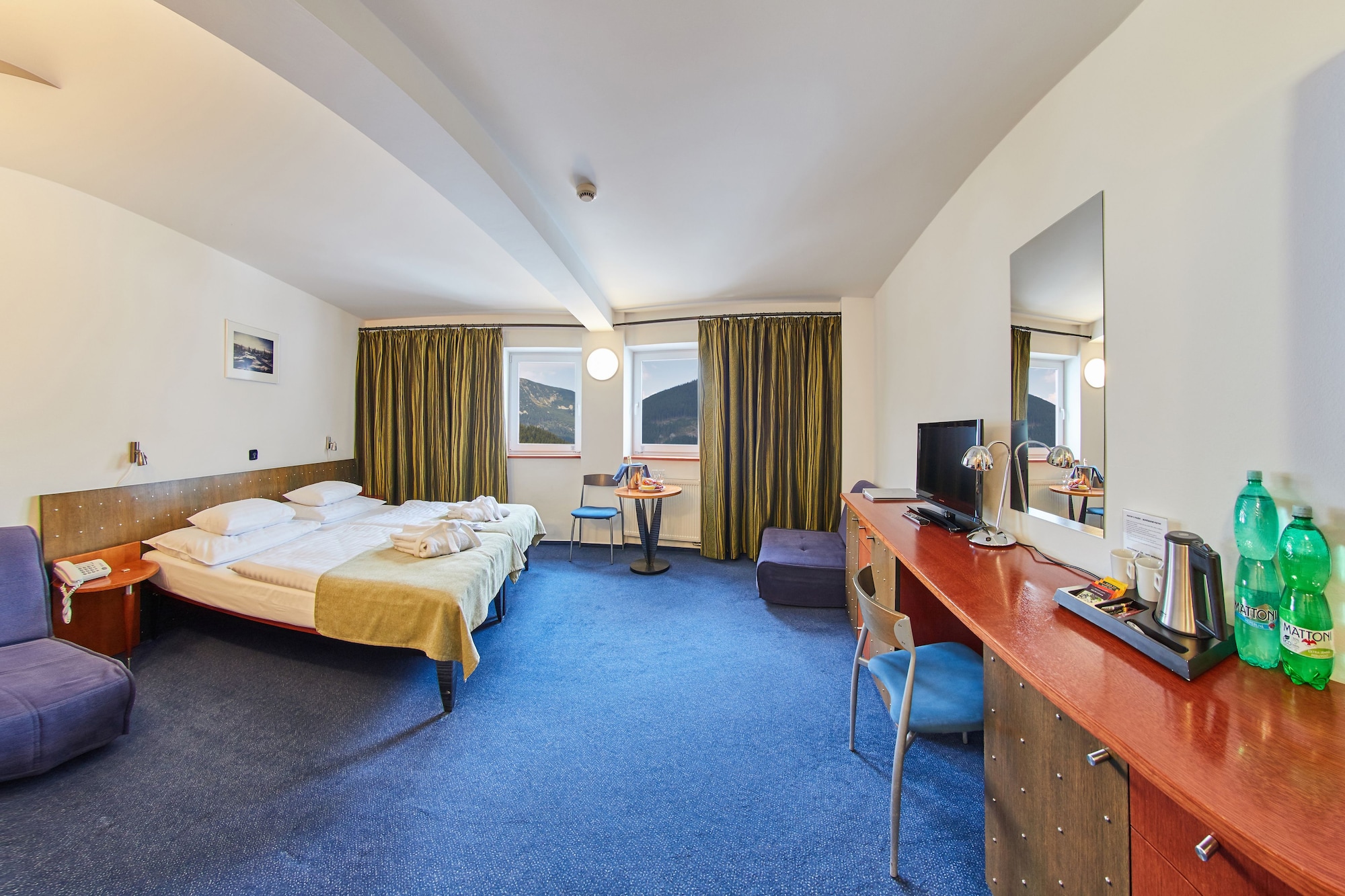 Superior, Double or Twin Bed, Mountain Side, Mountain View