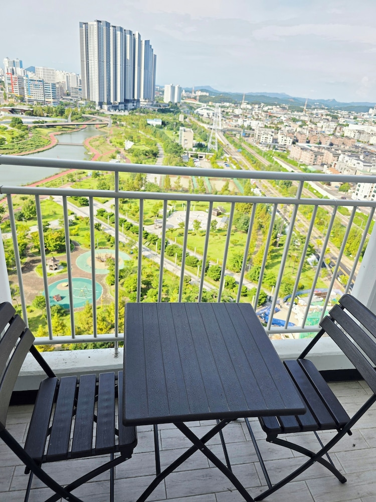 Park View Terrace 6/48