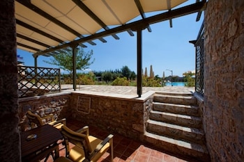 AKTAION RESORT 26/52