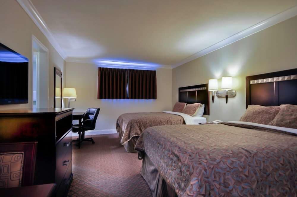Vagabond Inn Whittier 23/53