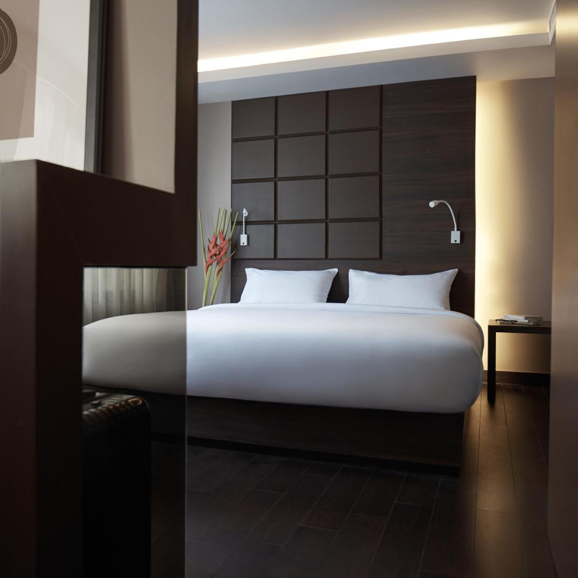 Deluxe, Suite, King Bed