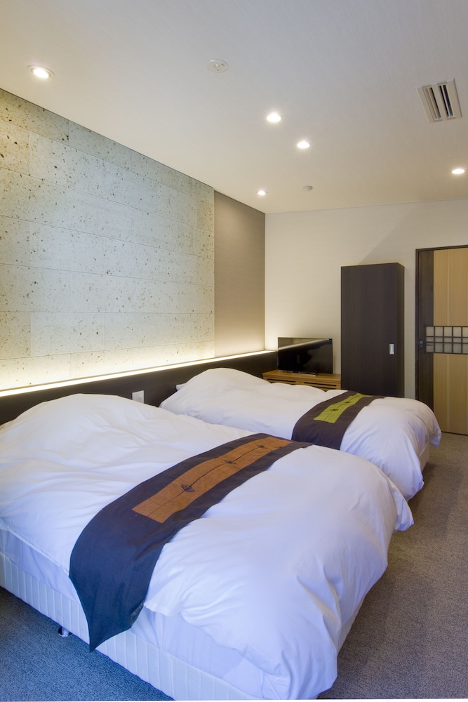 Okunoin Hotel Tokugawa 11/50