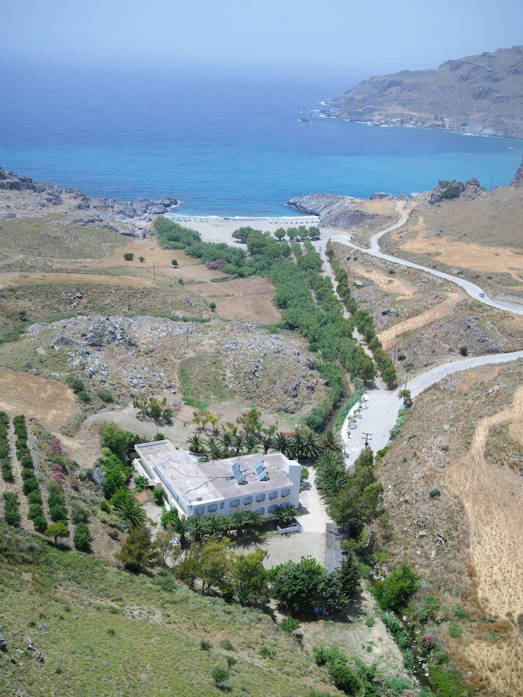 Ammoudi Hotel 38/45