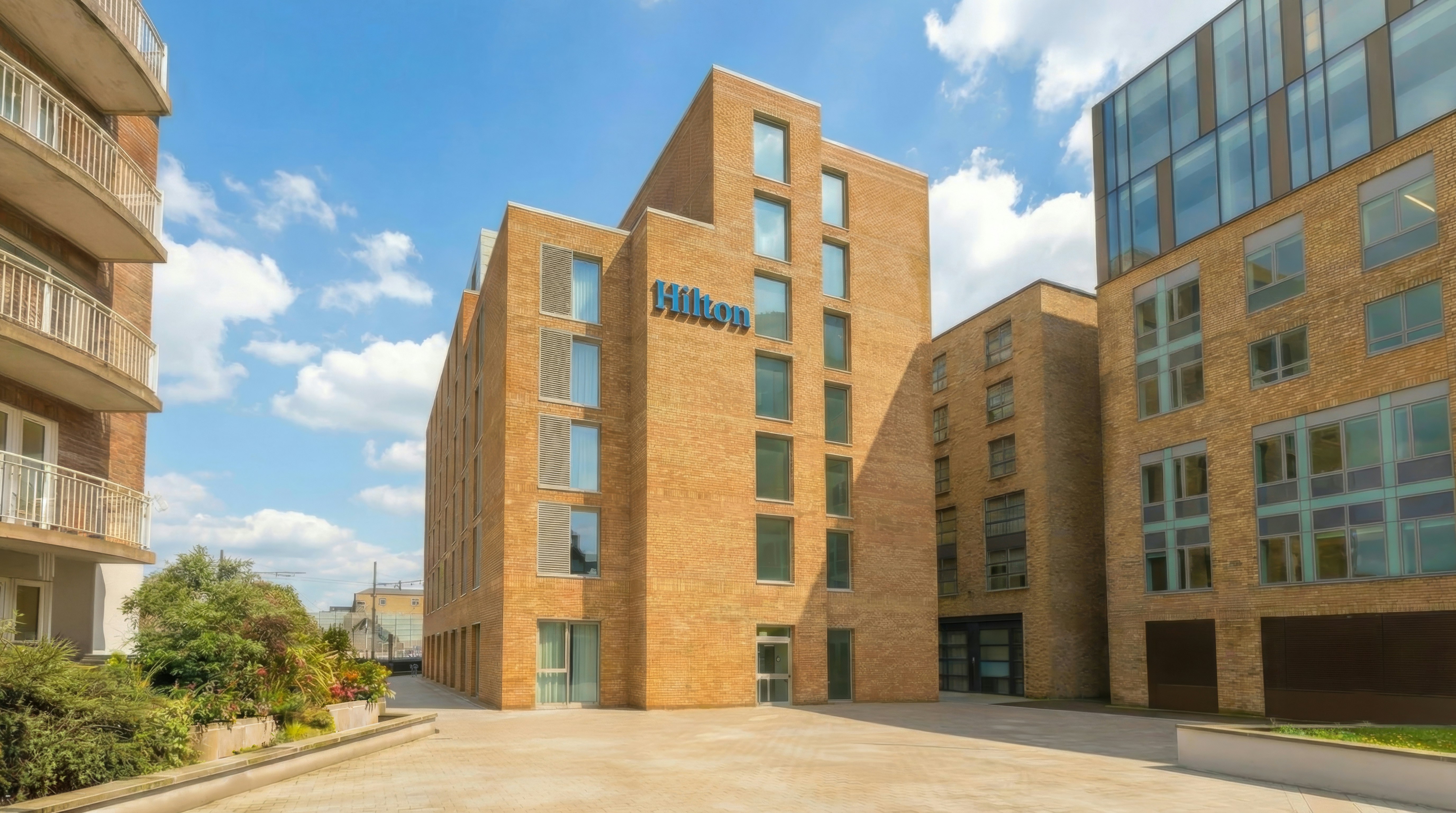 Hilton Dublin 41/50