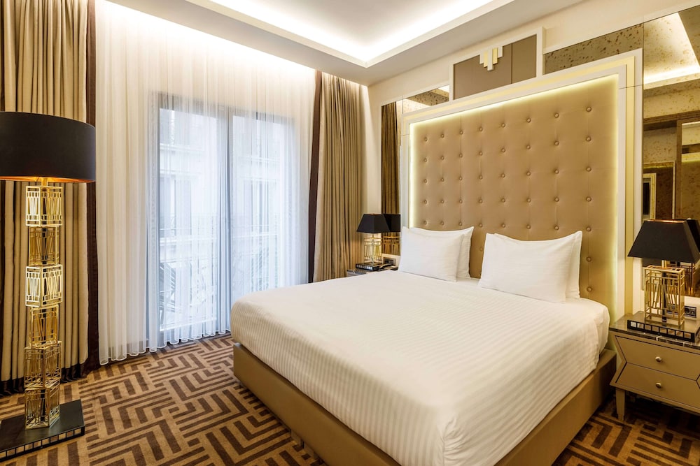 Ramada By Wyndham Istanbul Golden Horn 13/58