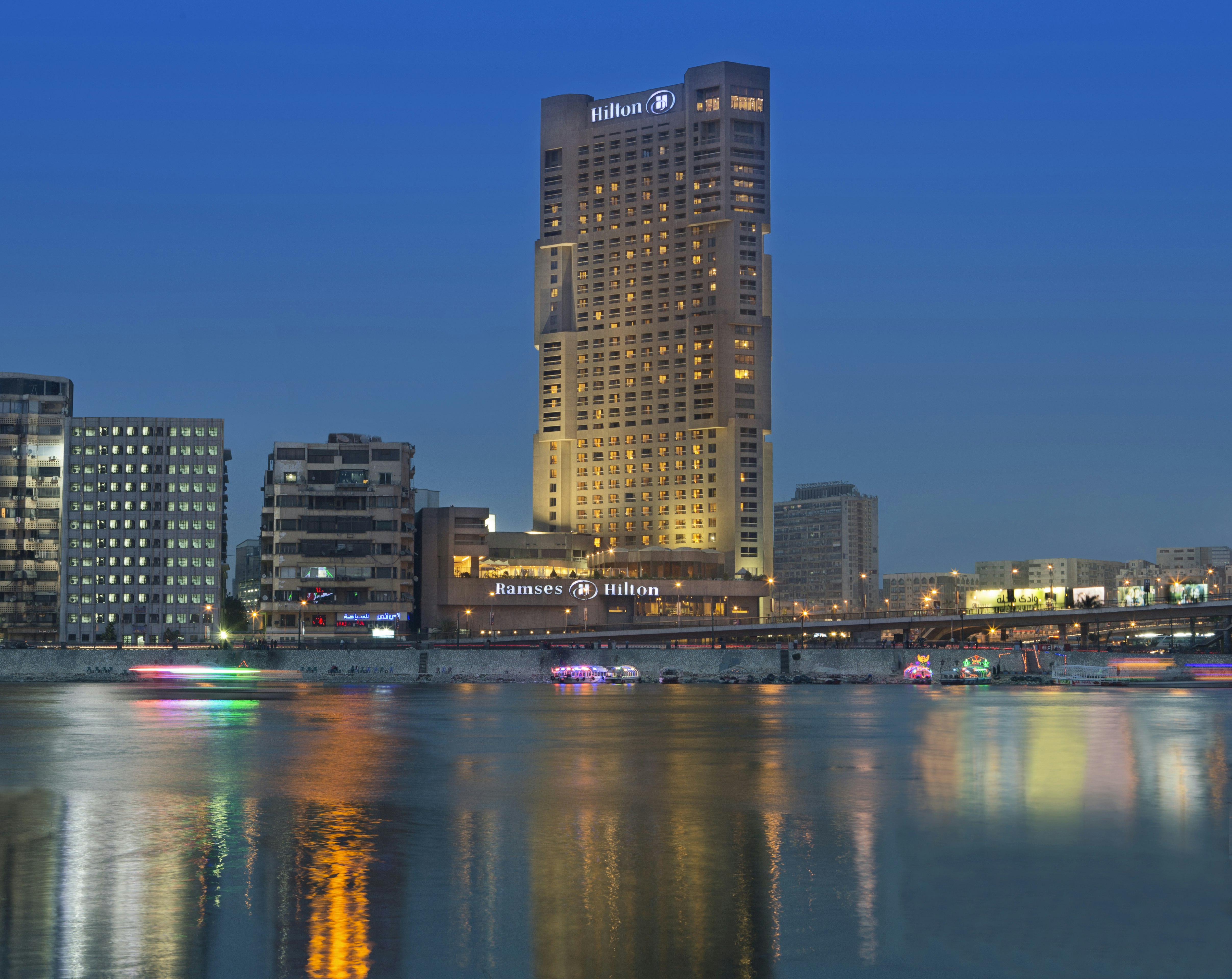 Ramses Hilton Hotel 77/79