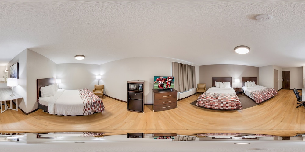 Red Roof Inn & Suites Omaha - Council Bluffs 32/47