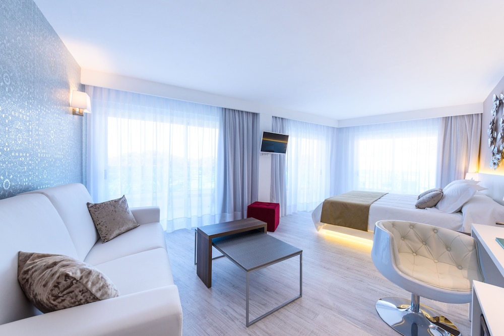 Plaza Santa Ponsa Boutique - Adults Only 53/73