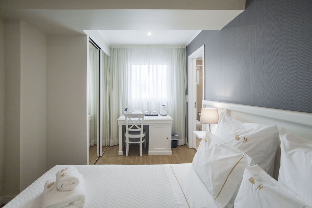 Hotel Gaivota Azores 12/72