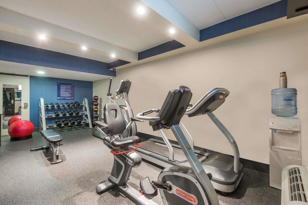 Wingate by Wyndham Springfield 35/60