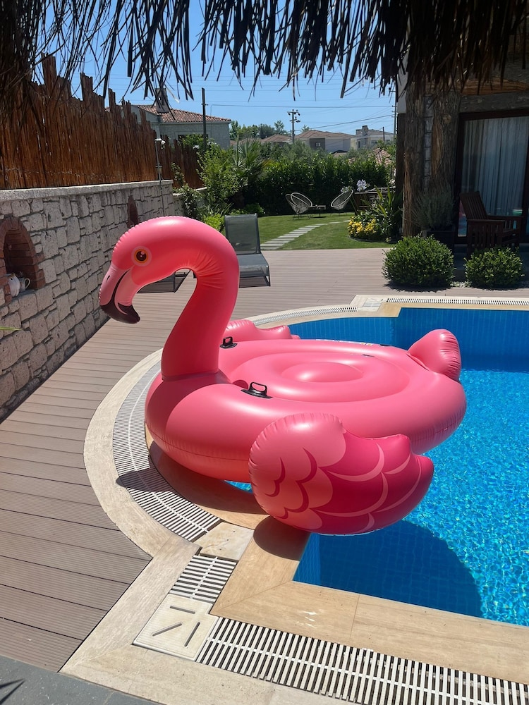 Pupa Alacati Butik Otel 33/43