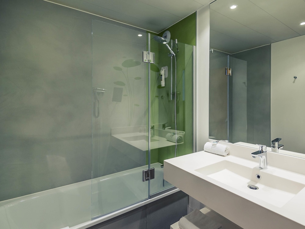 MERCURE NIORT MARAIS POITEVIN 48/50