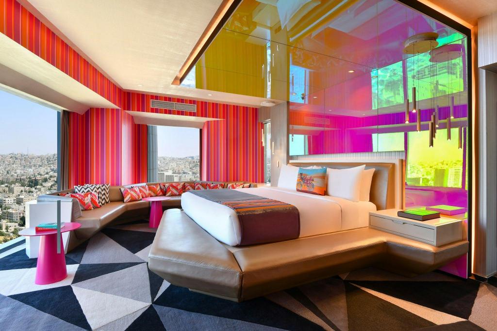 Penthouse Suite, Suite, King Bed, High Floor, Corner