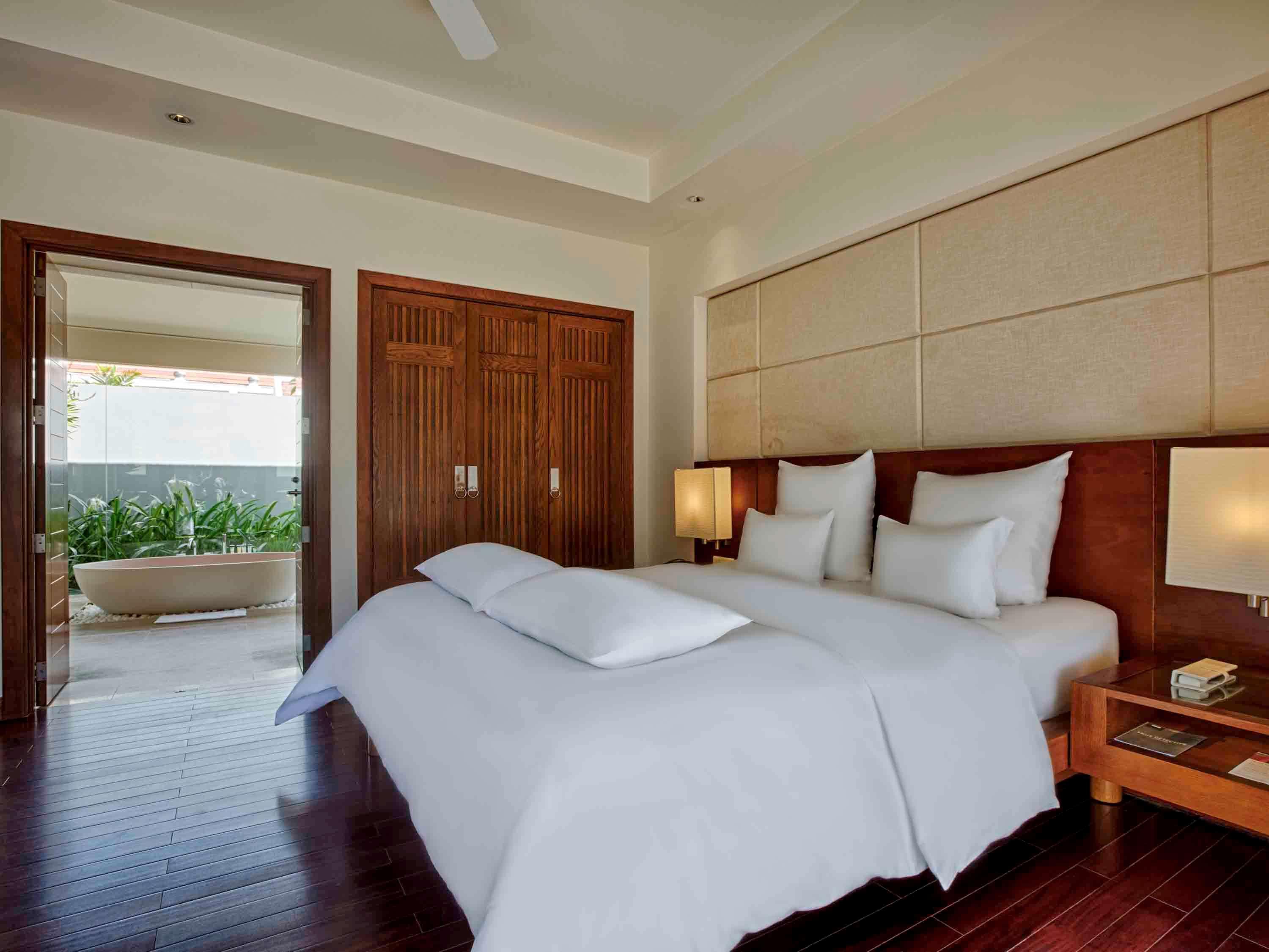 1 Bedroom, Garden, Cottage, King Bed, Private Garden