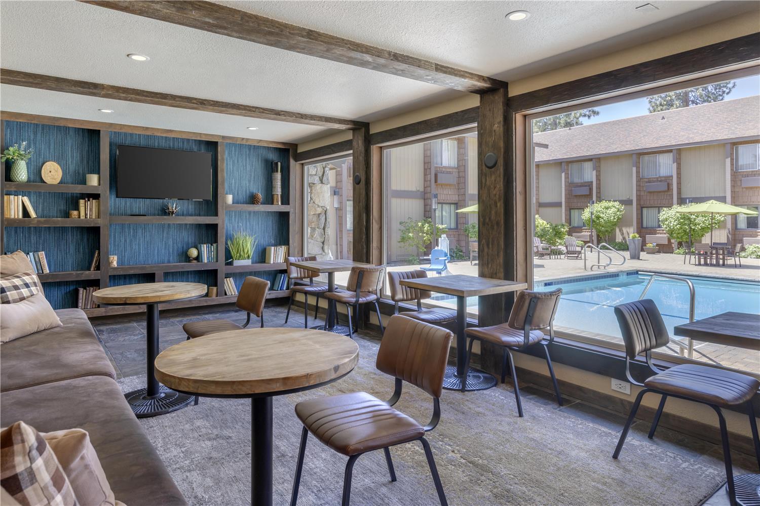 Best Western Plus Truckee-Tahoe Hotel 36/49