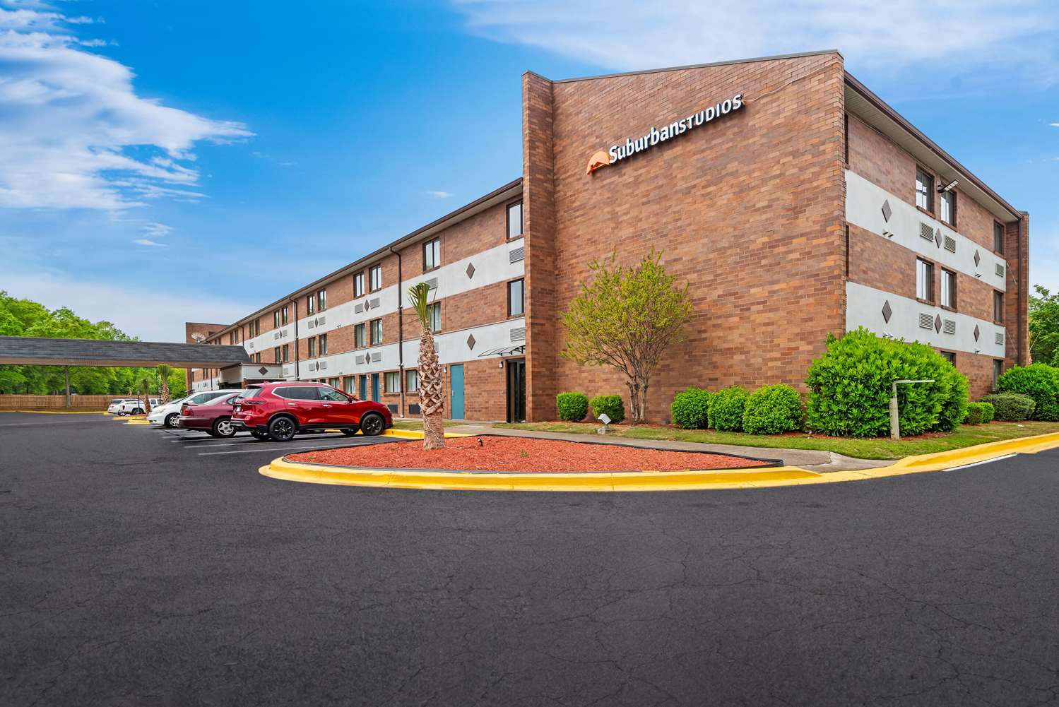 Suburban Studios Columbia Northwest 27/29