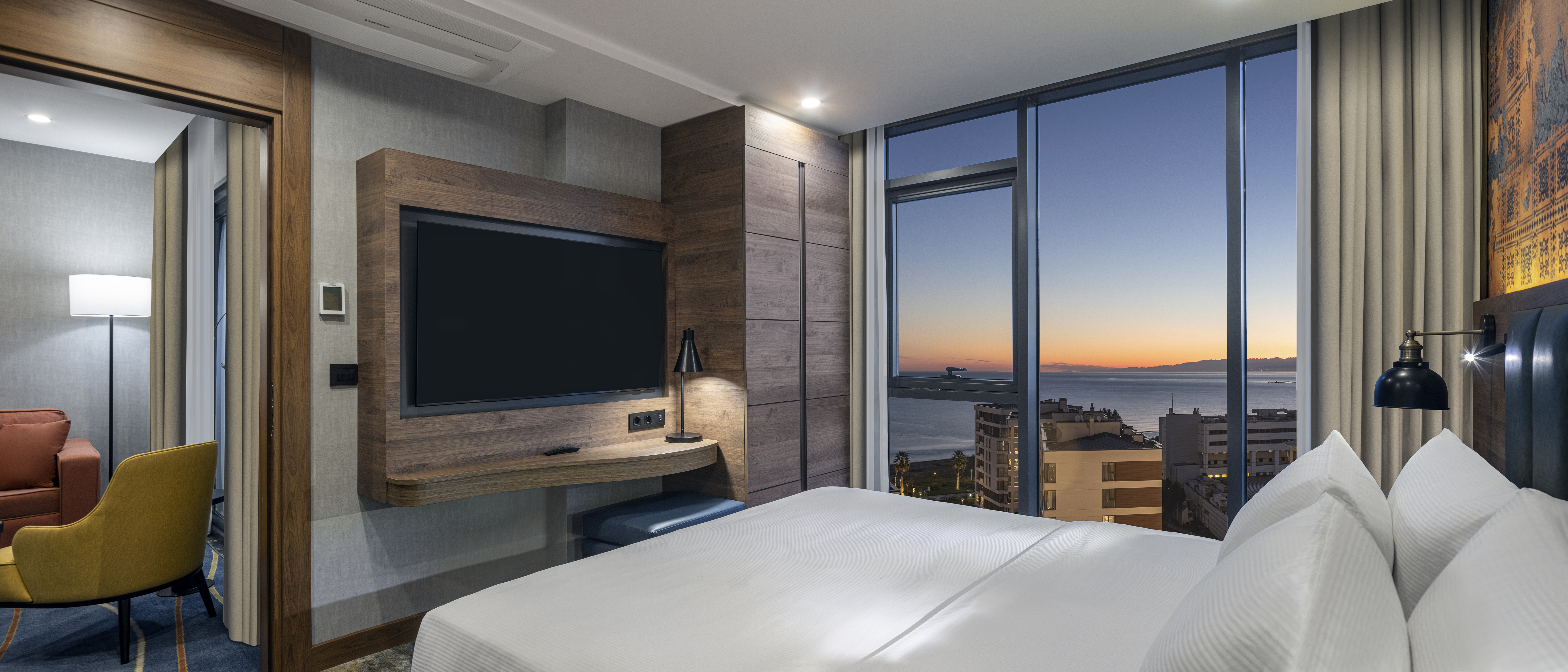 1 Bedroom, Suite, Double Bed, Sea View