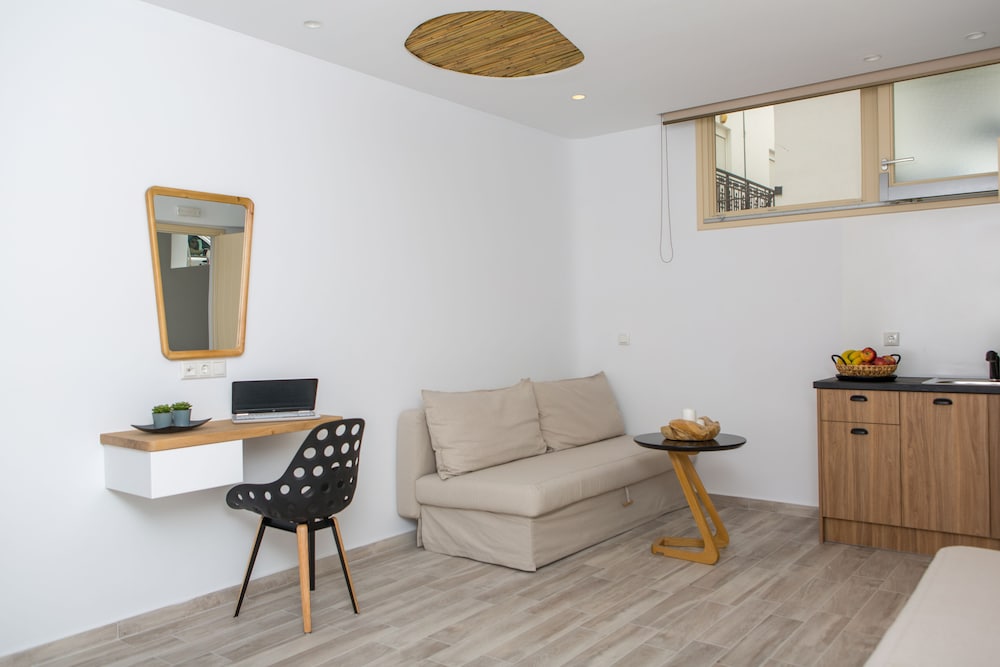 Korali Boutique Hotel 28/50