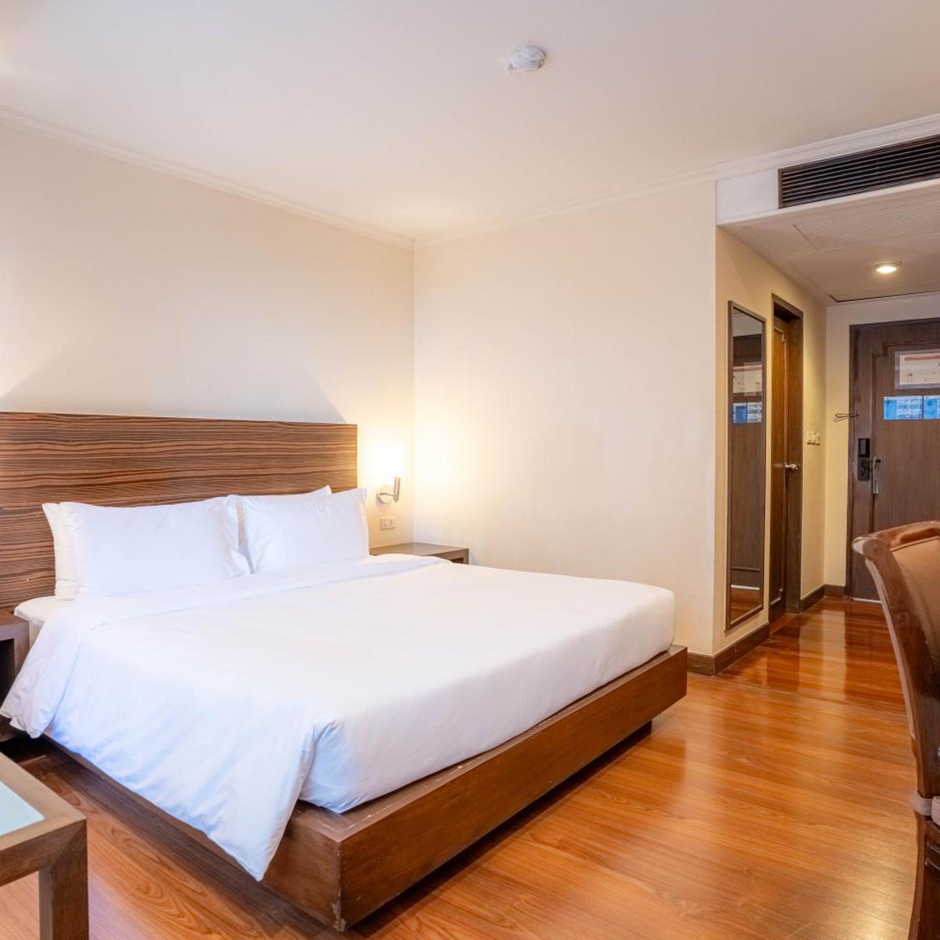 Journeyhub Bangkok Sukhumvit 26 37/78