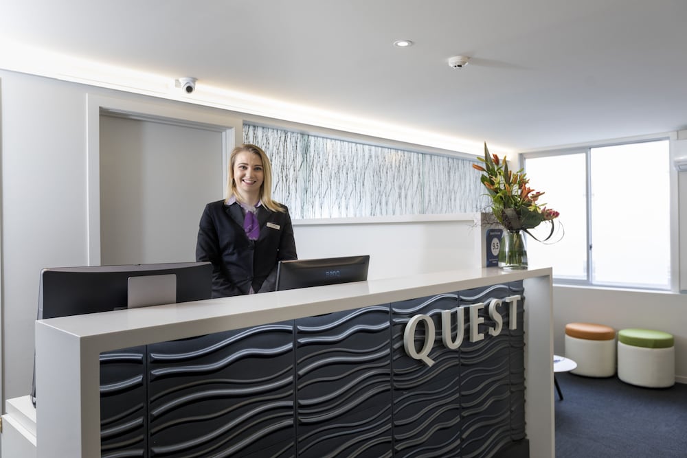 Quest Petone 7/53