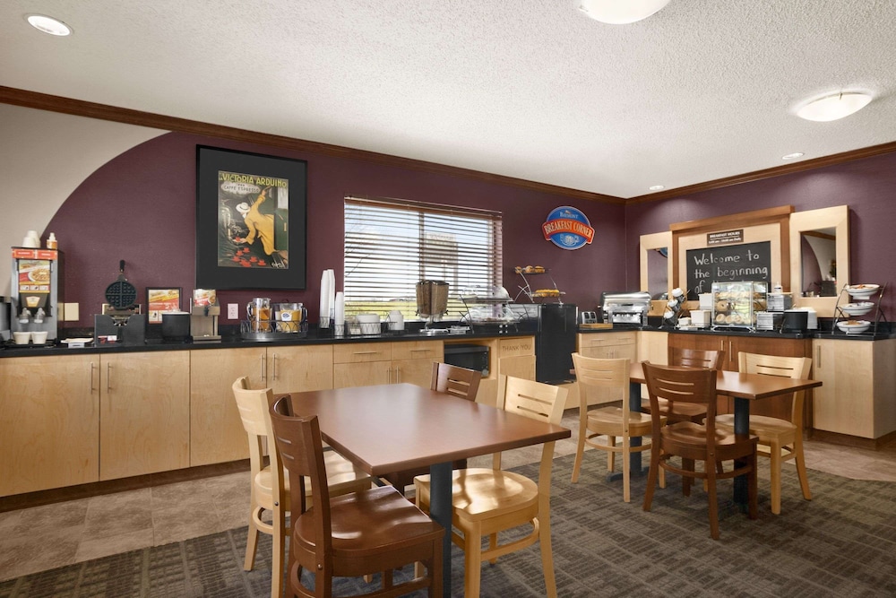 restaurant-cafeteria