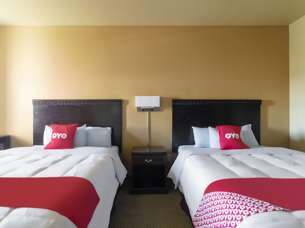 OYO Hotel Valley View TX, I-35 17/32