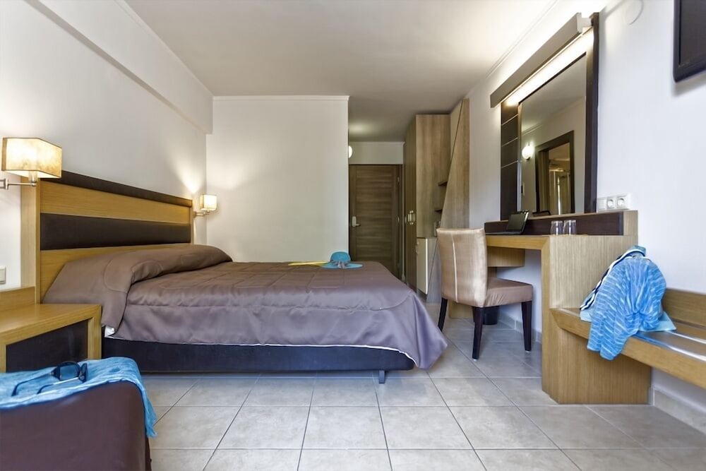 Lagomandra Hotel & Spa 10/35