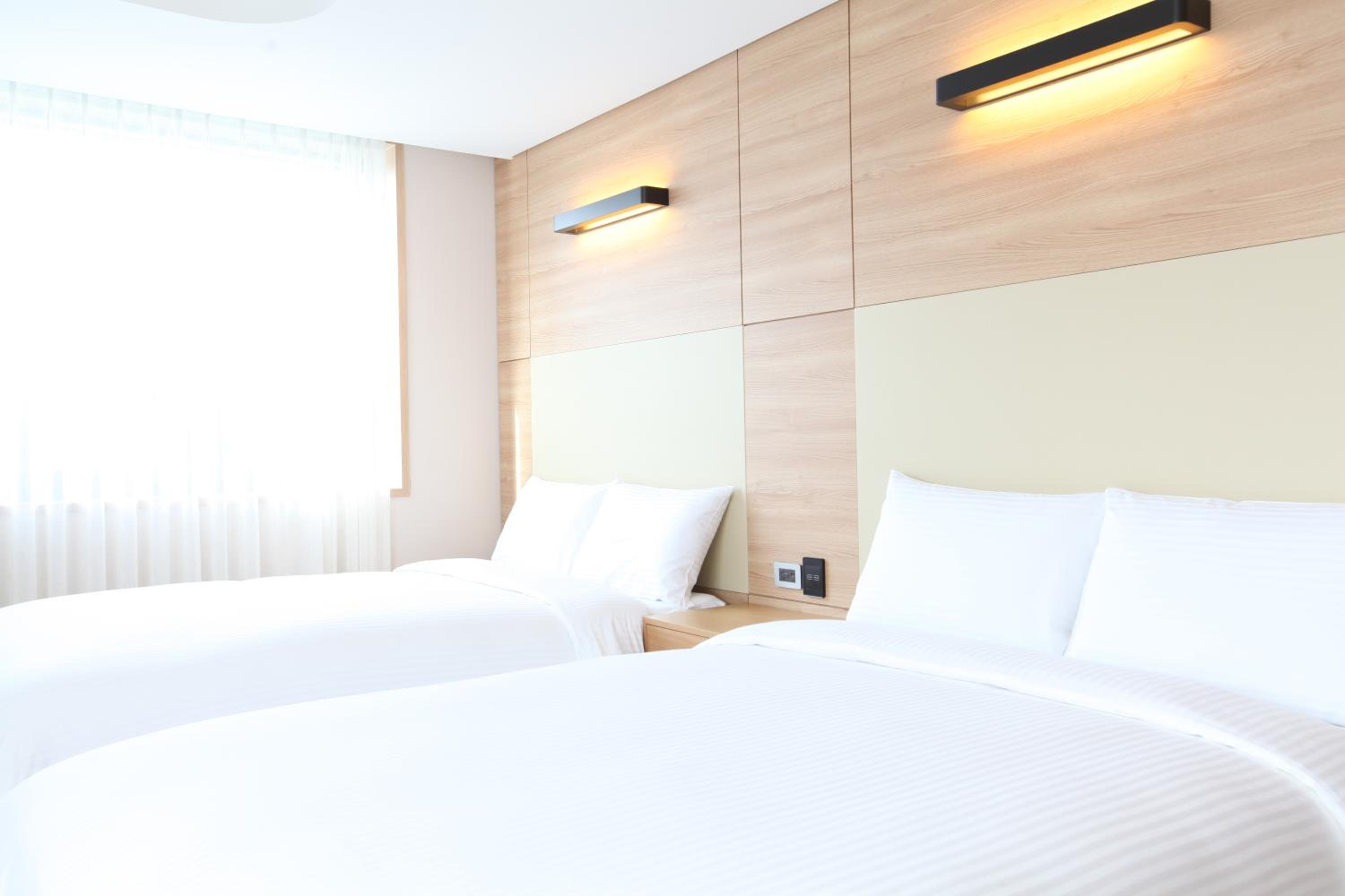 Plus, Studio, 2 Double Beds