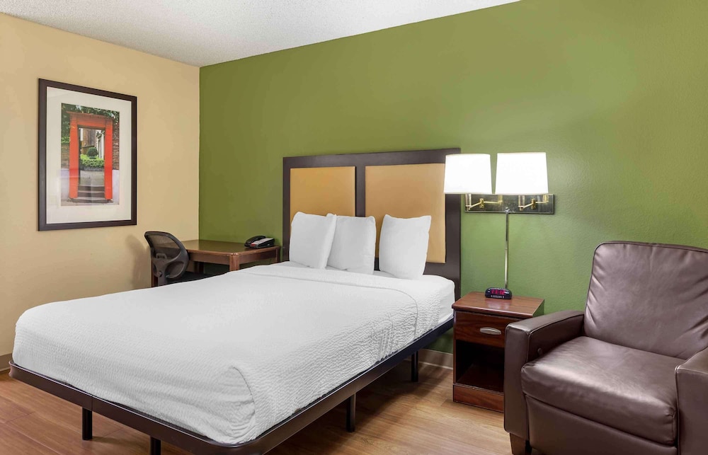 Extended Stay America Los Angeles - Long Beach Airport 19/39