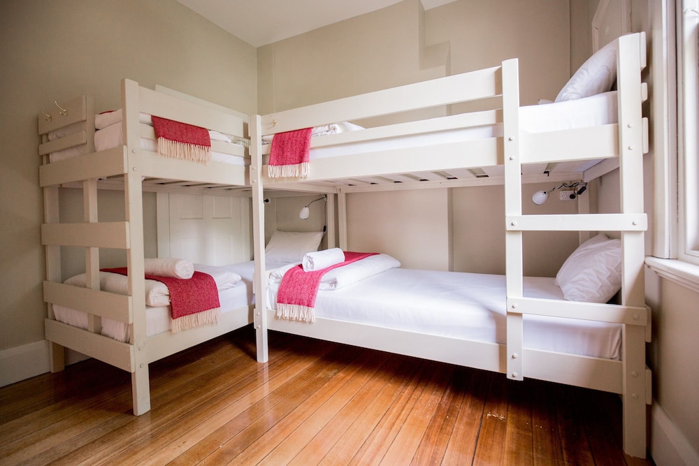 Female Dorm, Female Only, 4 Beds