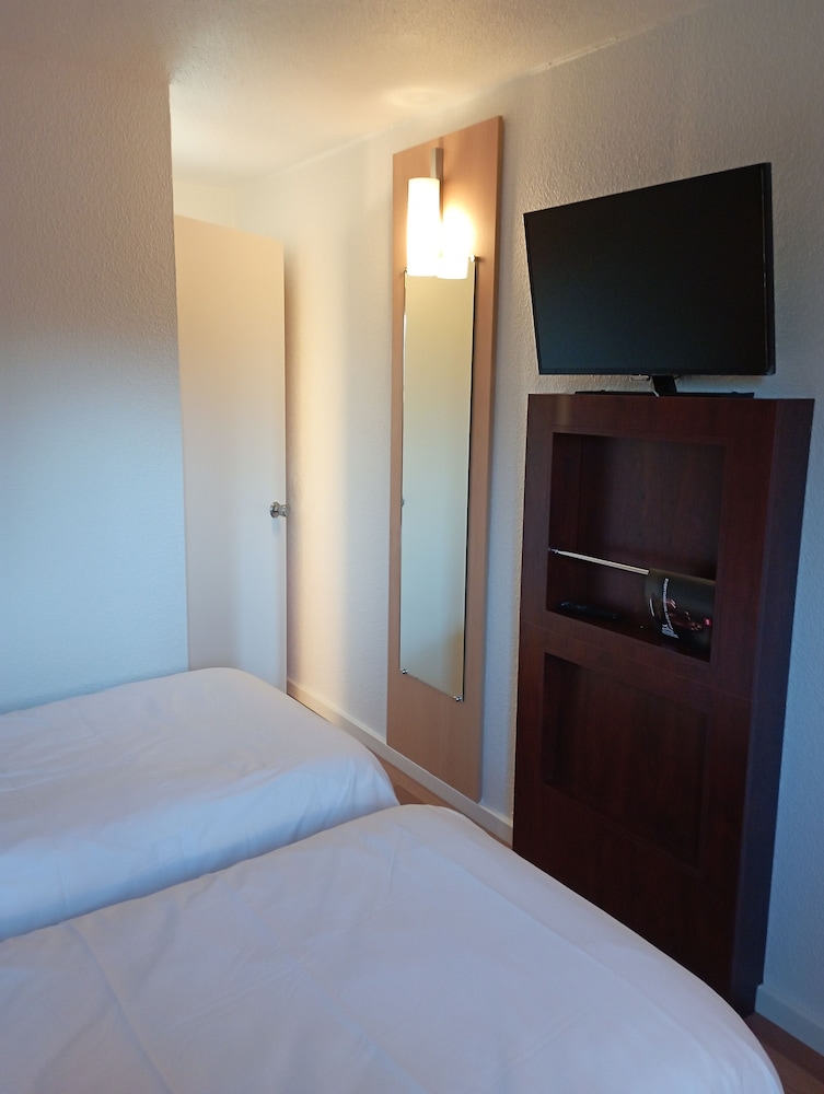 Hotel Ibis Fourmies 21/51