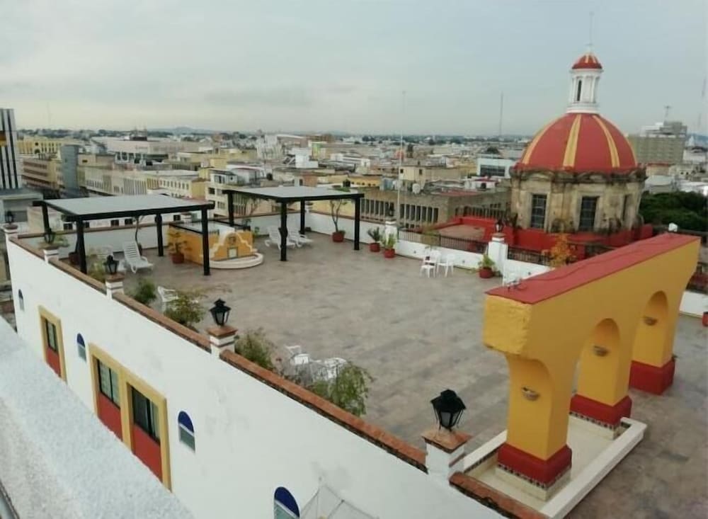 Hotel De Mendoza in GUADALAJARA (MEXICO)