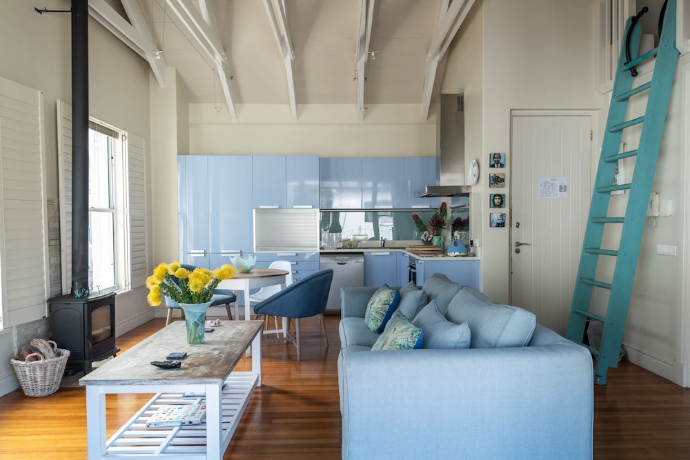 The Majestic Apartment 27/50