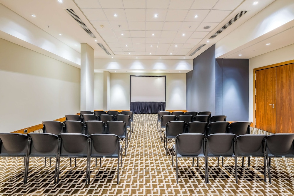 Radisson Blu Gautrain 66/79