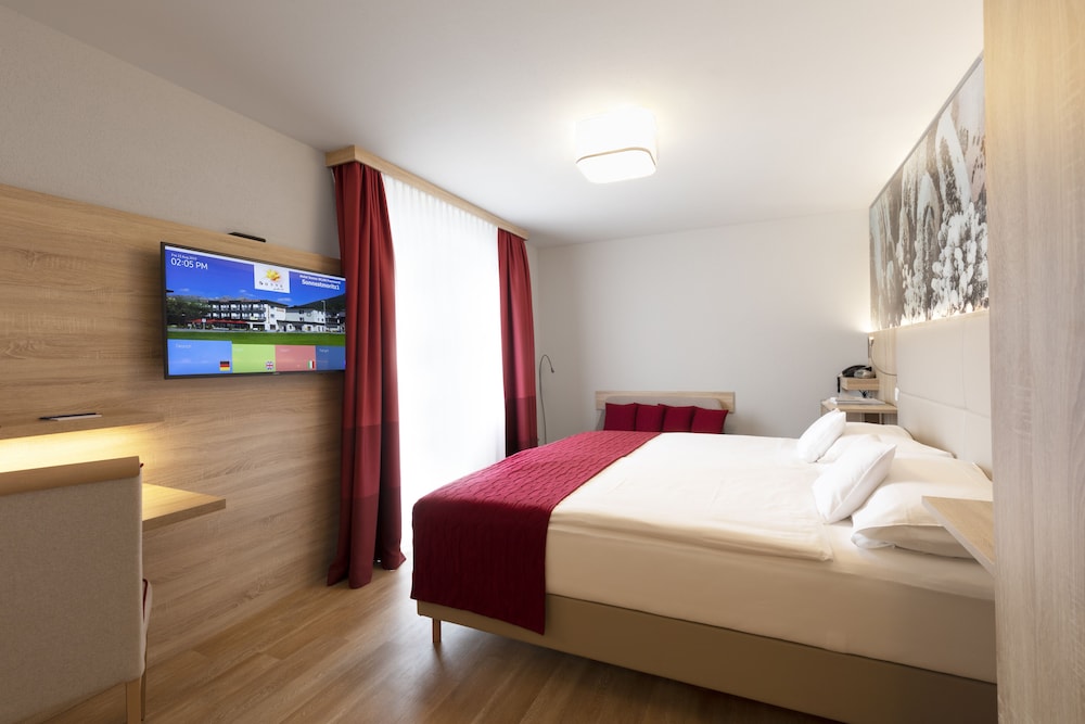 HOTEL SONNE 5/32