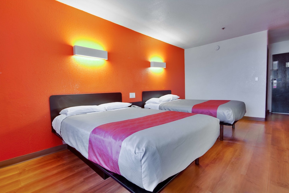 Motel6 Dallas, TX - Fair Park 26/54