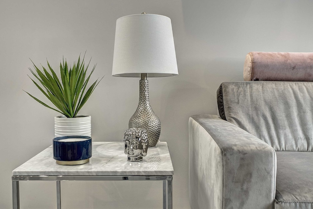 Pierce Boutique Apartments 40/73