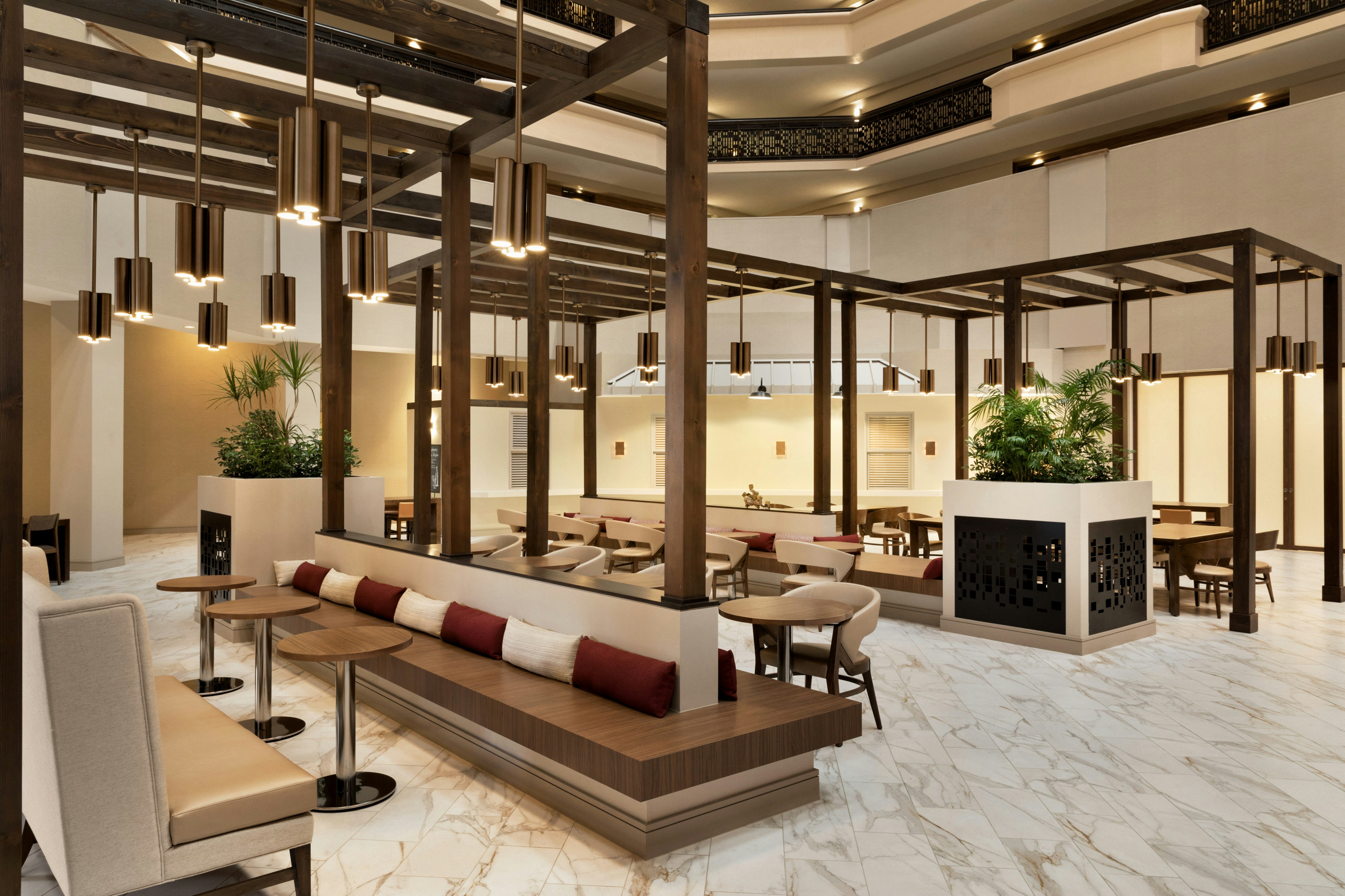 Embassy Suites By Hilton Phoenix Downtown North 37/70