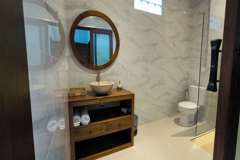Bhuana Shanti Homestay 45/50