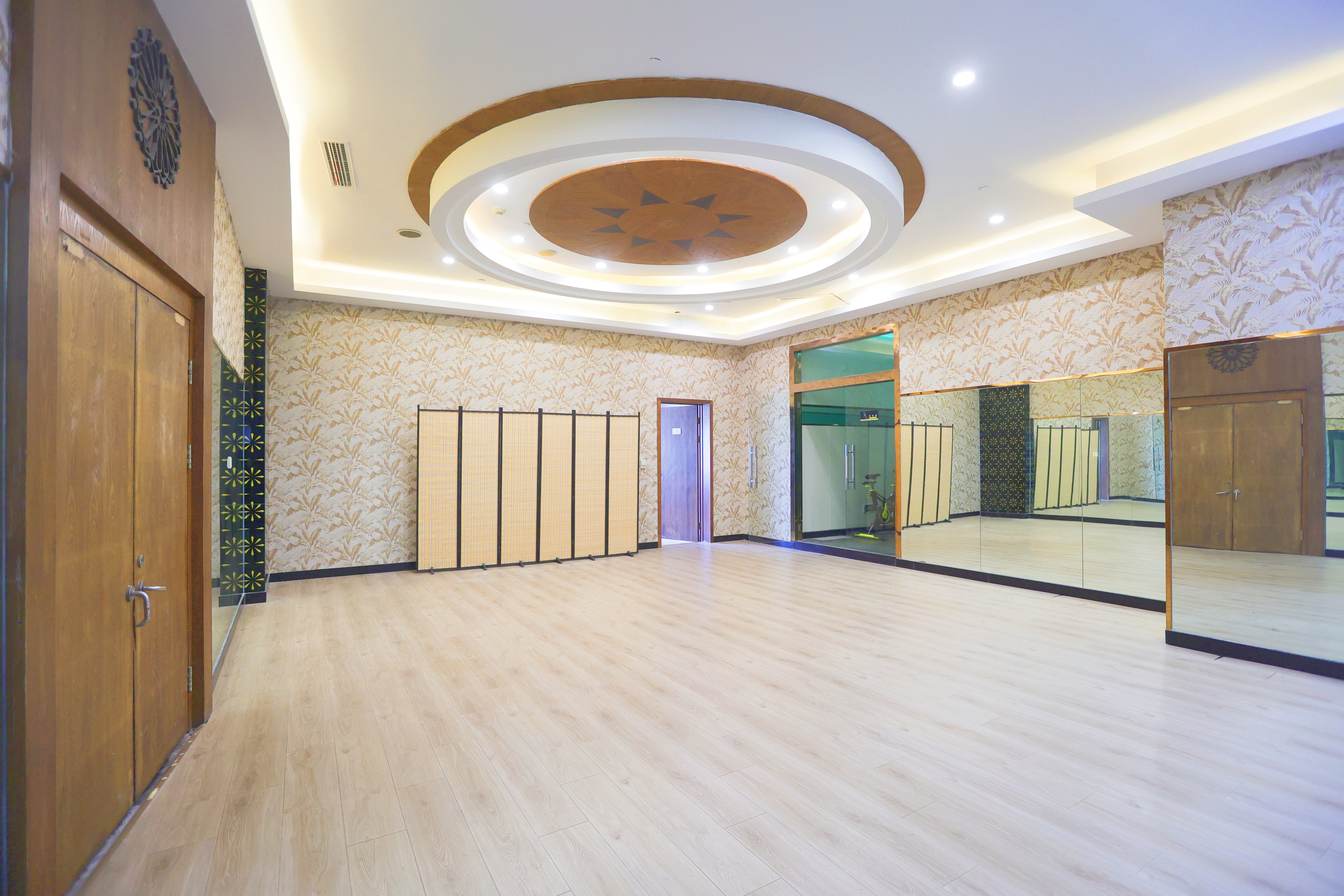 Holiday Inn Hangzhou Xiaoshan 11/50