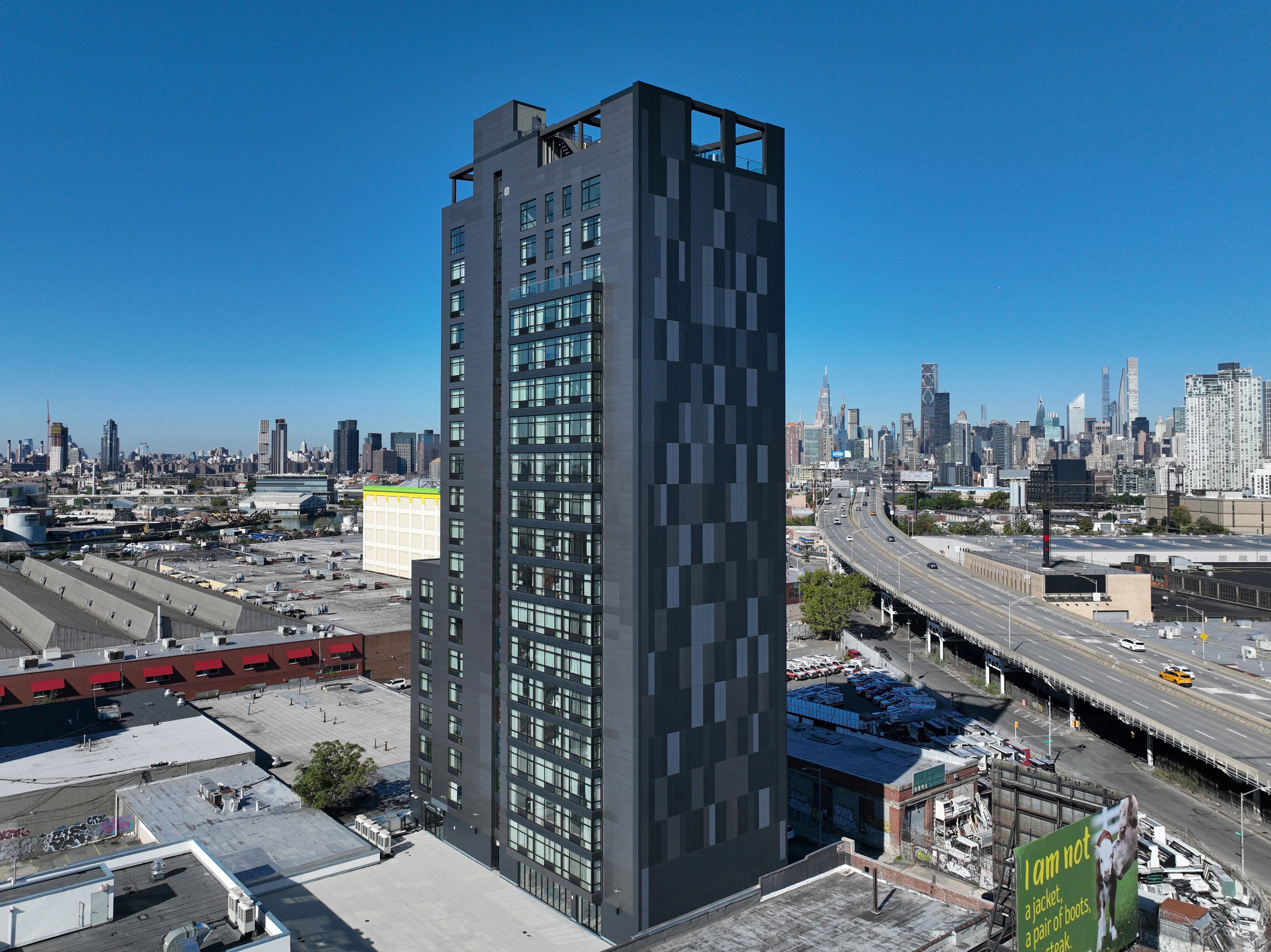 Holiday Inn Express Long Island City E New York, an IHG Hotel 8/48