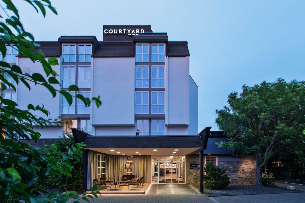 Courtyard by Marriott Wiesbaden-Nordenstadt 3/50