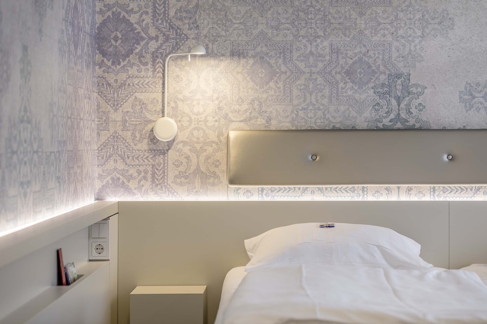 TOP KHR Stadthotel Munster 27/80