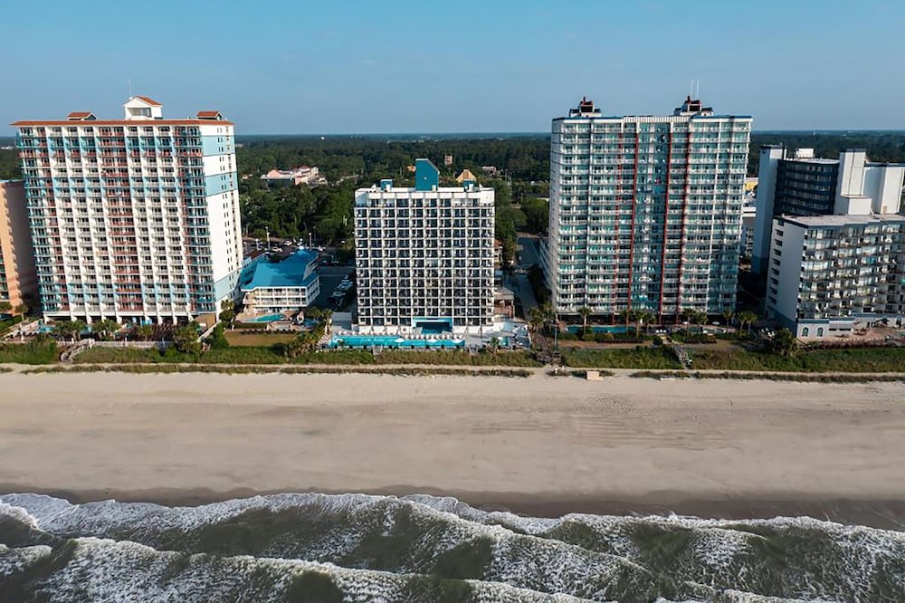 Grande Beach Resort 43/51
