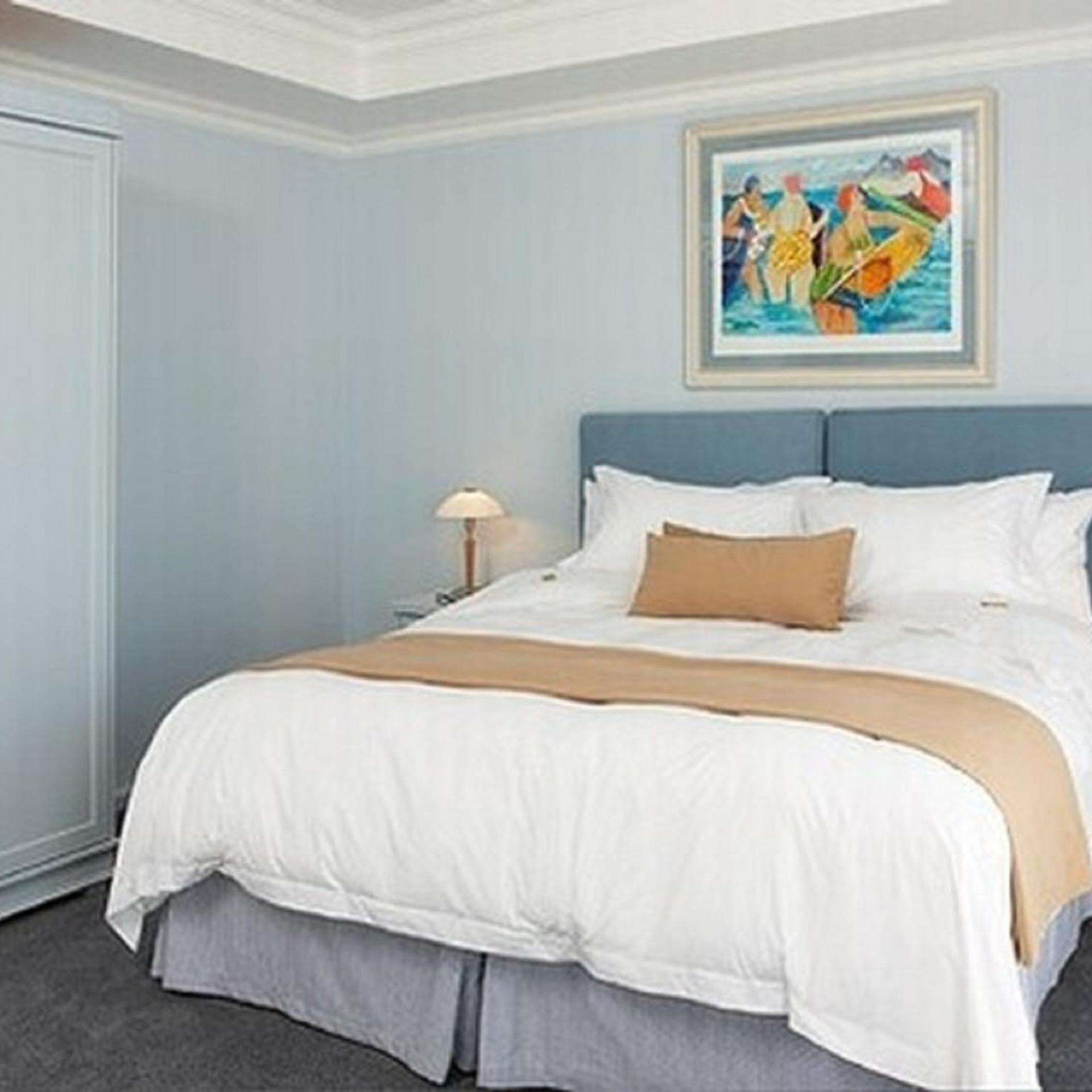 غرفة قياسية بسرير مزدوج أو سريرين منفصلين